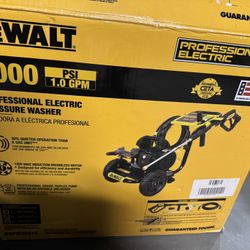 Brand New Dewalt 3000psi Electric 