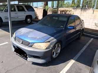 02 Lexus IS 300 Sedan – High Mileage / Parts Car