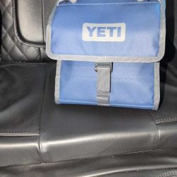 Yeti Daytrip Lunch Box 