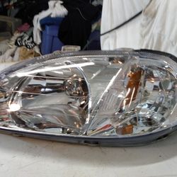 99 Honda Civic Headlight (Fits 96-00)