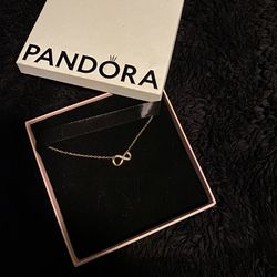 PANDORA infinity necklace 🩷