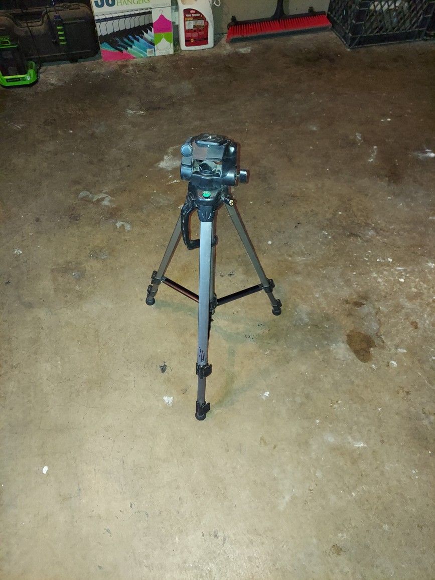 AMBICO Tripod camera/phone stand