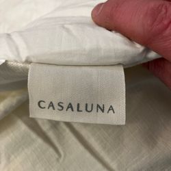 Casaluna Comforter. Queen Size Linen 