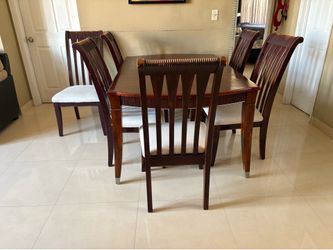 Dining set