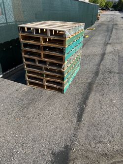 Free pallets