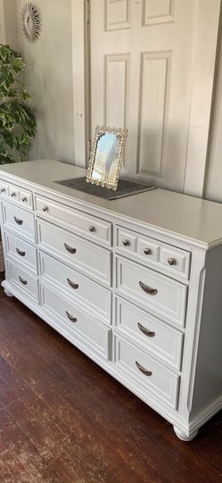 12 Drawer Dresser