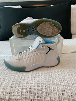 Jordan’s Men Sneakers