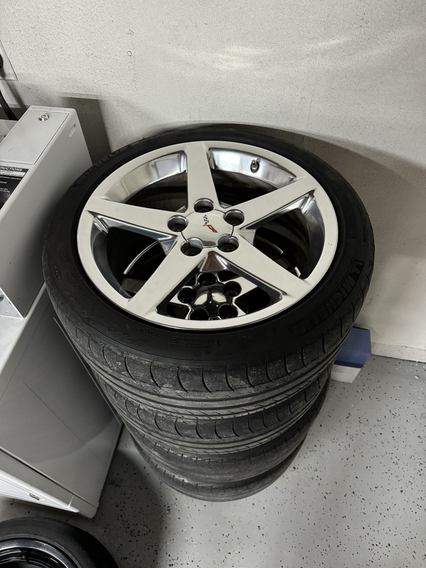 Stock C6 Rims C6 Corvette Stock Wheels for Sale in Tracy, CA - OfferUp
