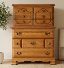 Awesome solid wood large 8 dovetailed drawers tallboy dresser