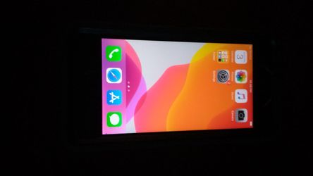 iPhone 6S Silver T Mobile / Metro PCS