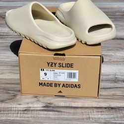 yezzy Adidas slides