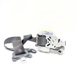 2005 2011 Toyota Tacoma Left Front Driver Seat Belt Used OEM