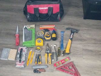 Basic carpenter tools and bag.