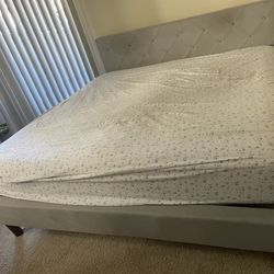 King Size Bed With mattress