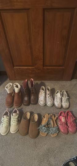 Multiple Kids Shoes Lot Size 1C