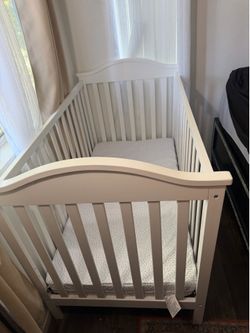 Baby crib