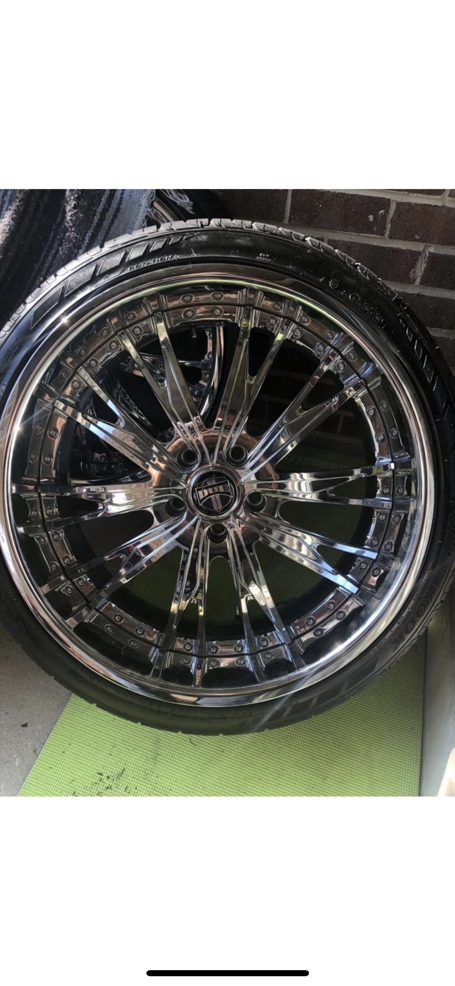 22” wheels DUB rims