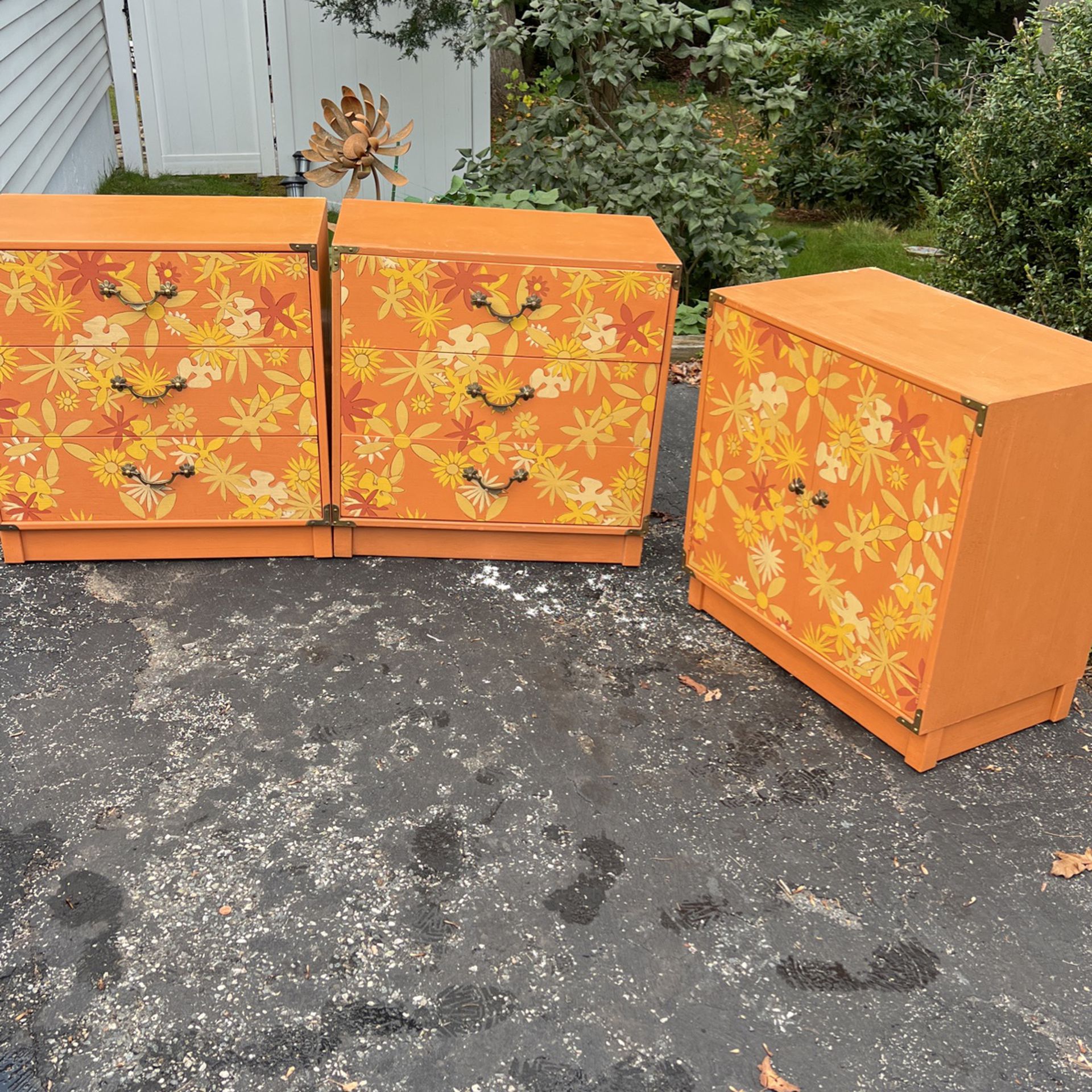 Drexel Furniture Three Piece Whimsy Floral Set