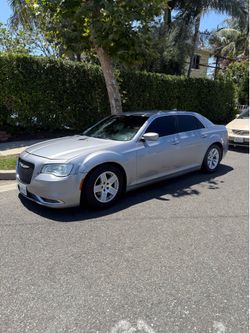 2016 Chrysler 300