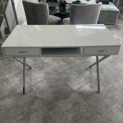 White Desk