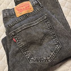 Men’s Levi 559 32x32