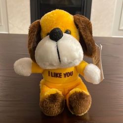 Distribution Amram’s Toronto 1979 Russ Berrie I Like You Puppy Dog Teddy Plush 