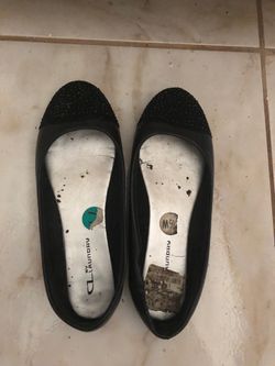 Black shoes