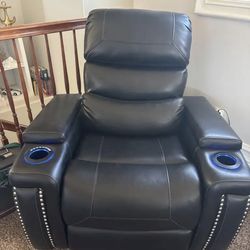 Beautiful elegant upscale Luxury All Electric powered Recliner with USB Ports