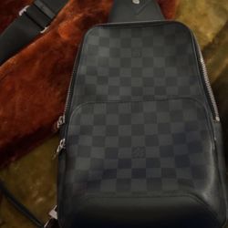 LV Avenue Sling Bag