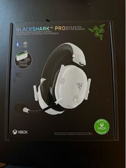 NEW Razer BlackShark V2 Pro Wireless Xbox Gaming Headset White