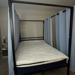 Bed queen Size 