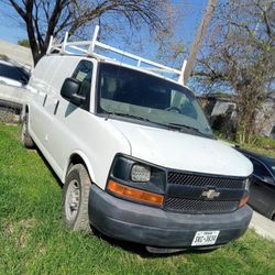 2013 Chevrolet Express 2500