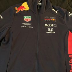 PUMA  Hoody Limited Edition:REDBULL ,MOBIL1,ASTON