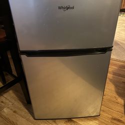 Whirlpool Mini Fridge