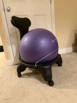 Pilati Ball And Stand