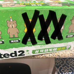 Ted 2 Pop Mart 