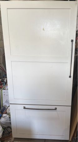 White Panel-ready Built-in Bottom-Freezer Refrigerator