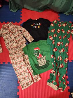 Christmas PJ bundle 4T/5T