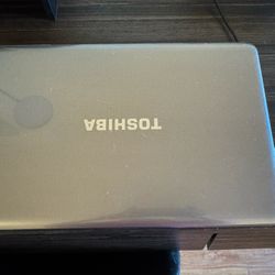 Toshiba Satellite Laptop Computer 