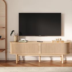 LINSY HOME 58" Fluted TV Stand for TVs up to 65 Inch, Mid Century Modern Entertainment Center with Storage Cabinet and Sliding Doors, Farmhouse Wood M