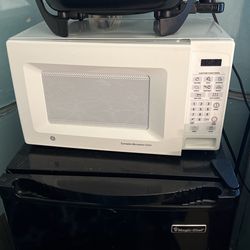 Microwave Oven