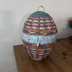 Vintage Woven Easter Egg Basket,