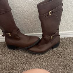 Girl boots