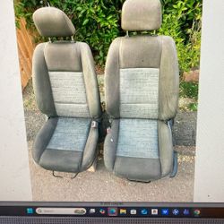 Ford Mustang Seats Embroidered Lettering 