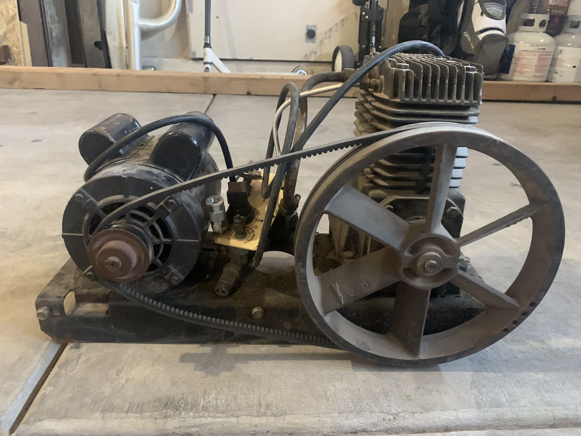 Air Compressor  