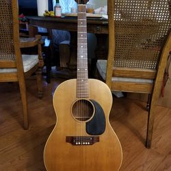 Gibson LG-0 1967 Vintage Acoustic Guitar With Hardcase