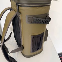 Magellan Outdoors Pro Explore Leakproof Backpack Cooler