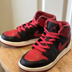 Air Jordan 1 Mid Alternate Bred 4Y