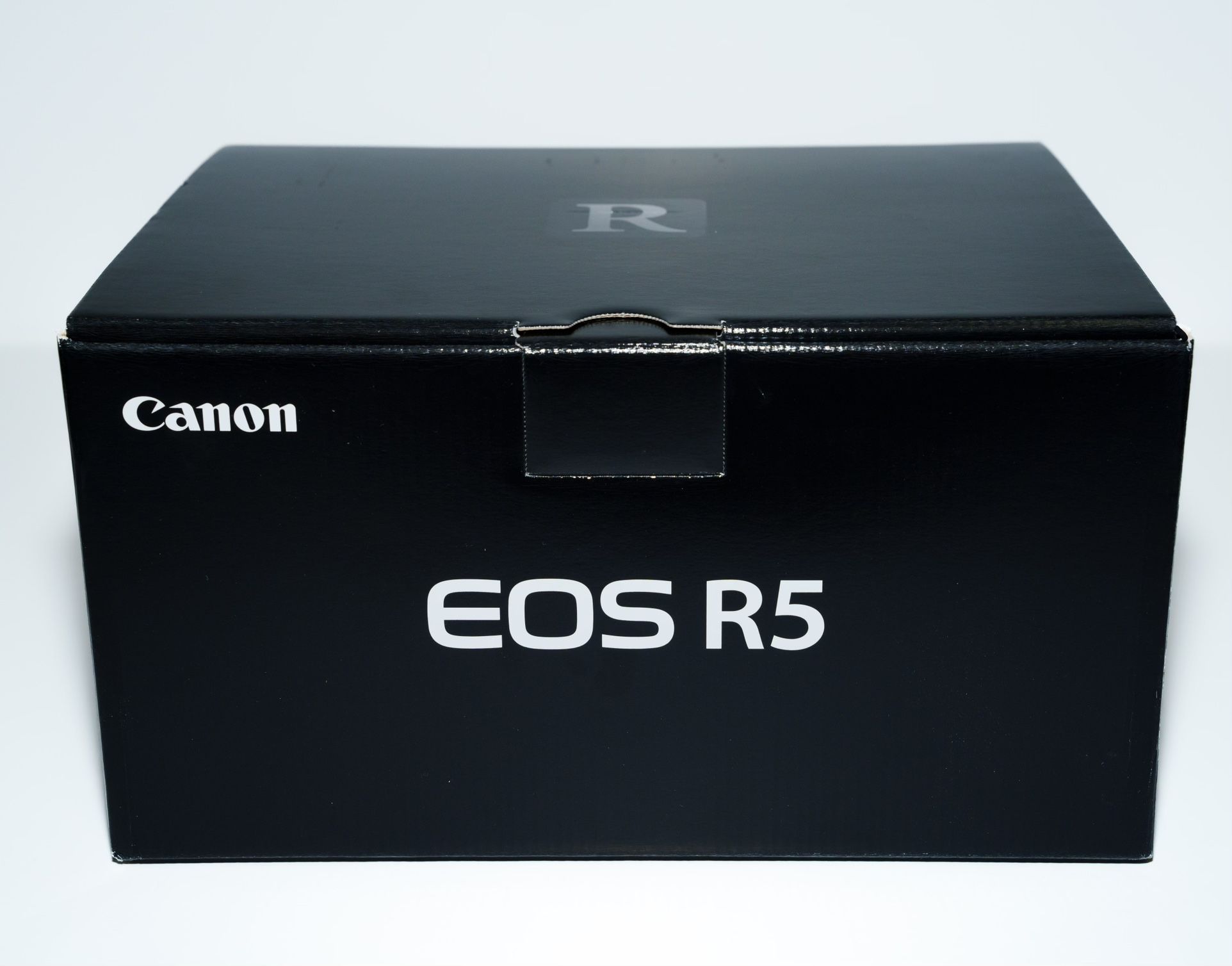 Canon R5 Brand New