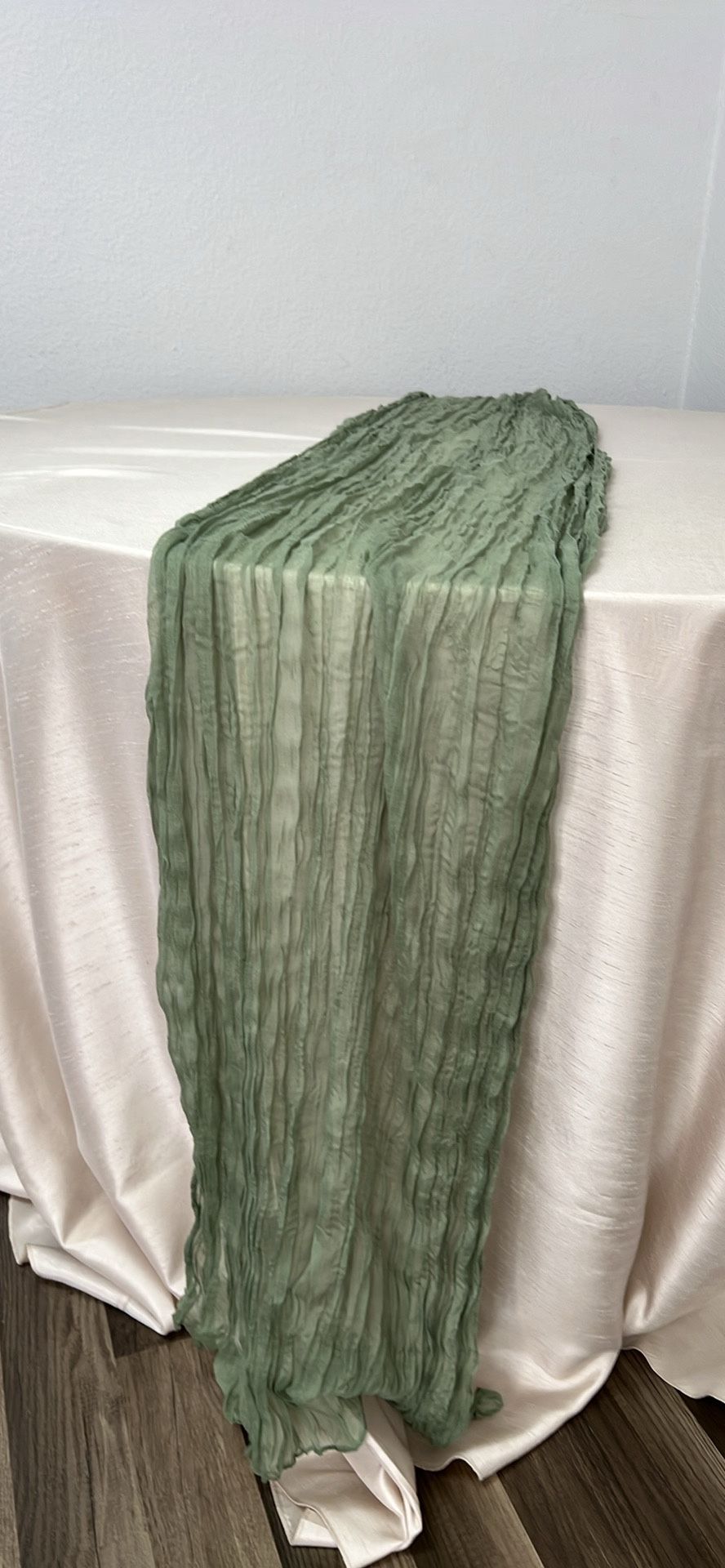 Table Runner Sage